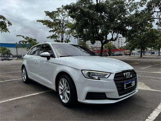 AUDI A3 1.4 TFSI SPORTBACK AMBIENTE 16V GASOLINA 4P S-TRONIC